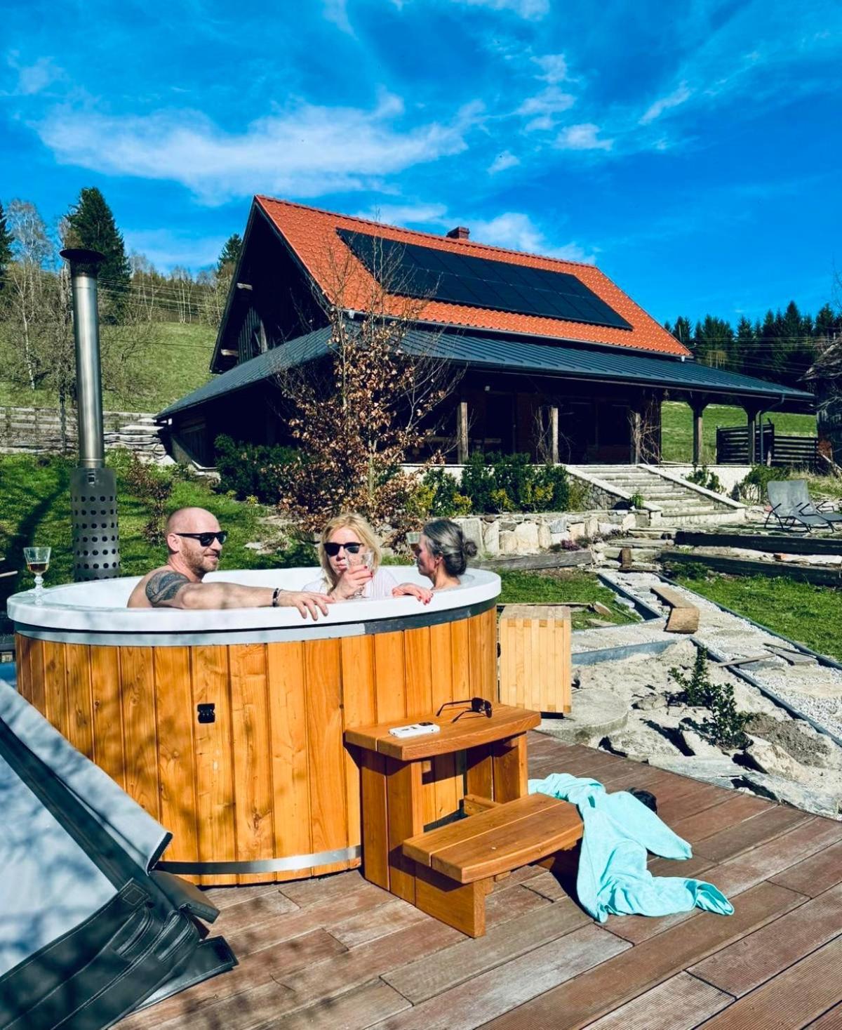 Chata Nad Dzika Orlica Z Jacuzzi Poniatow Exterior foto