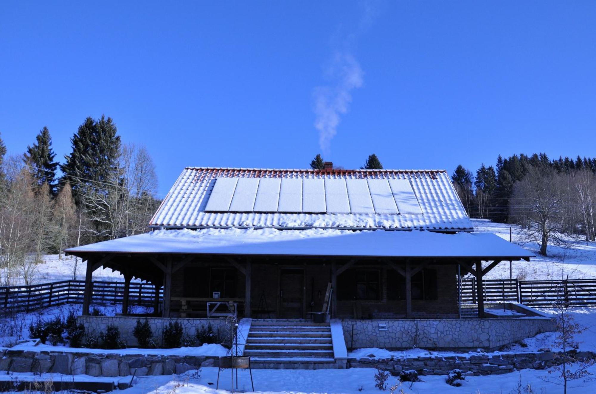 Chata Nad Dzika Orlica Z Jacuzzi Poniatow Exterior foto
